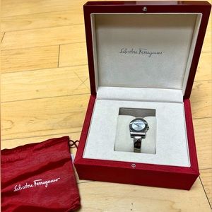Salvatore Ferragamo Women watch
